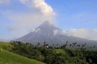 Mayon Volcano eruption: 1,500 families evacuated, airspace restricted near Manila