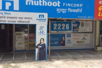 Muthoot eyes Rs 4,000 crore from IPO, share split