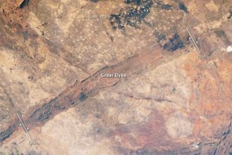 NASA scientists reveal a 2.5-billion-year-old hidden structure within the Great Dyke of Zimbabwe