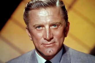Quote of the day by Kirk Douglas