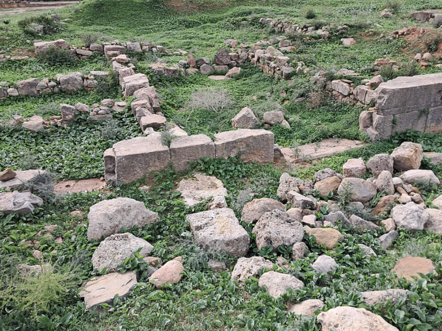 Roman Camp Recasts Expansion: Peaceful Frankfurt find challenges conquest myth; artefacts show trade