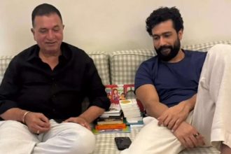 Sham wishes 'Puttar' Vicky on his birthday - PIC