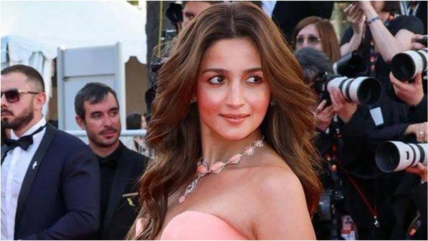 Shobhaa De calls out Alia's peachy look, ill-fitting gown from Cannes