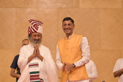 Sri Sri Ravi Shankar’s Art of Living marks 45 years; Karnataka governor, Union MoS attend celebrations