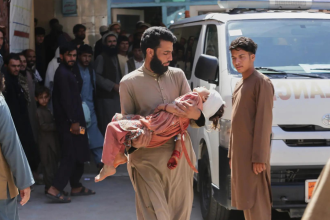 Truck carrying Afghan refugees from Pakistan overturns, killing 22