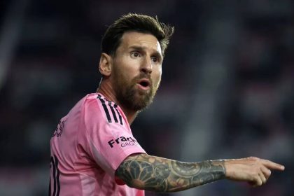 Weeks before WC, Lionel Messi suffers injury scare — all you need to know