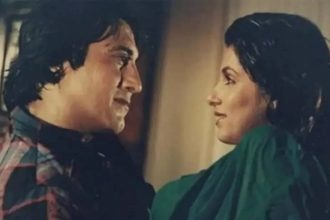 When Vinod Khanna allegedly lost control, didn't stop kissing Dimple Kapadia even after Mahesh Bhatt said 'cut', leaving her