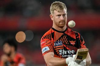 'You'll be on the floor!' Furious Klaasen loses cool as fan films his family