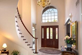 10 entrance foyer designs that create a premium first impression in modern apartments