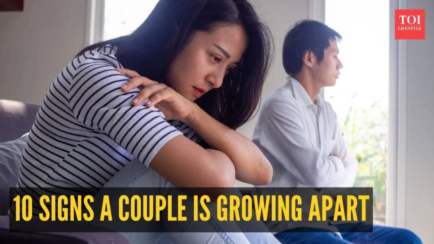 10 signs a couple is losing emotional intimacy