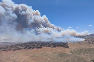 3 firefighters killed battling wildfires on Colorado-Utah border, blazes spread across US West