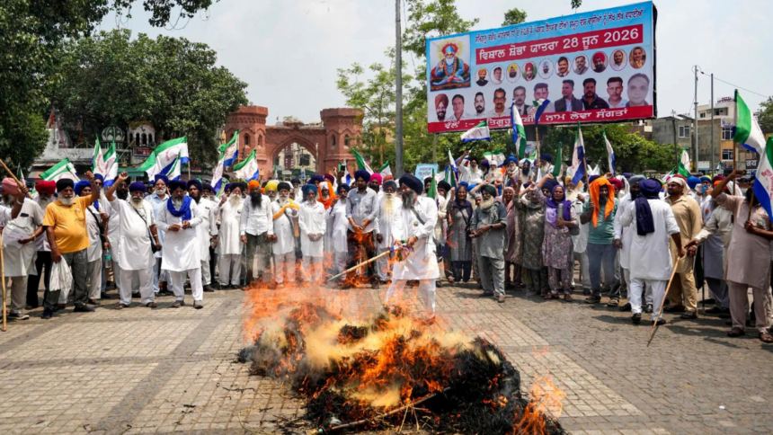 ‘Anti-farmer and anti-worker’: Kisan Mazdoor Morcha protest India-US trade deal, burn effigies of PM Modi and Donald Trum