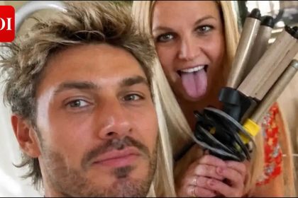 Chris Appleton shares rare pic of Britney Spears' new hairstyle