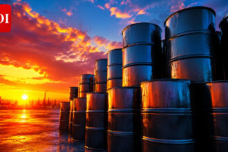 Crude slips toward $70 as tankers return to Hormuz after US-Iran reach peace deal