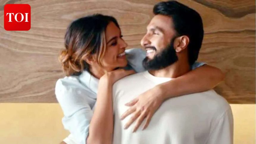 Deepika and Ranveer SPOTTED at new home - PICS