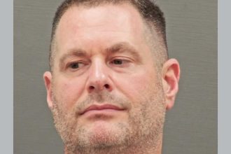 Ex-CIA officer accused of siphoning $40 million in gold bars claimed it was for...