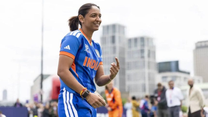 Harmanpreet Kaur returns to top 10 in latest ICC rankings ahead of Women's T20 World Cup