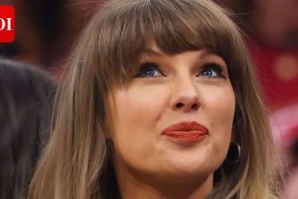 How Taylor Swift built a $2 billion fortune through music alone