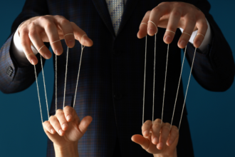How to recognize manipulation: 5 life skills parents must teach children