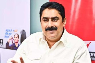 'I will kill you': MP Sanjay Dina Patil, among 6 UBT defectors, abuses journalists; Shinde reacts