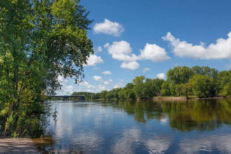 In 1812, a powerful earthquake made the Mississippi River flow backwards and created a lake that still exists today