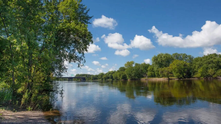In 1812, a powerful earthquake made the Mississippi River flow backwards and created a lake that still exists today