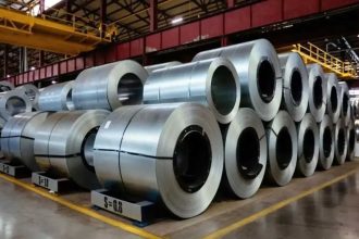 Industrial output growth slows to 4.9% from 5.7%