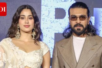 Janhvi Kapoor hails Ram Charan’s humble stardom