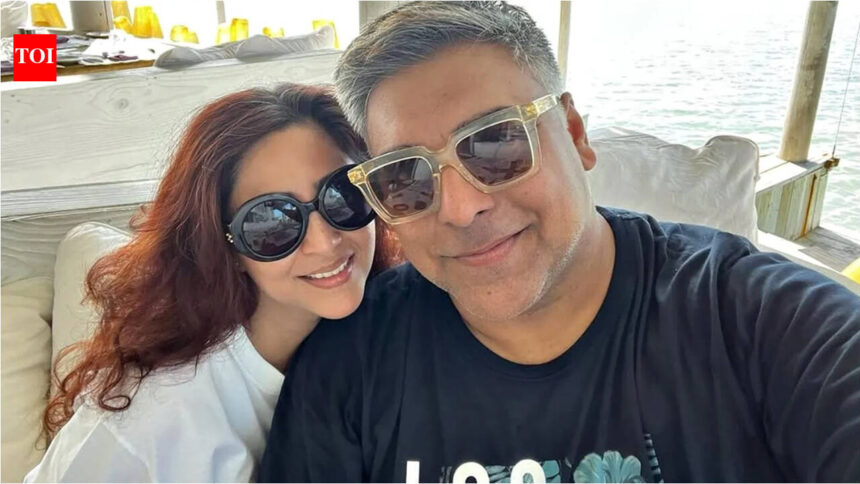 Lock Upp 2: Ram Kapoor recalls wife Gautami's reaction to his kissing scene with Sakshi Tanwar in Bade Achhe Lagte Hain; says