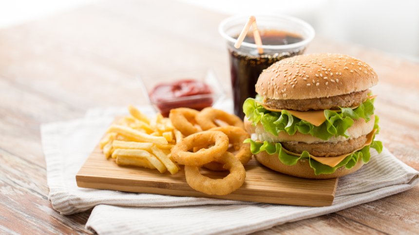 Love packaged snacks? New study says they could raise your Dementia risk by nearly 60%