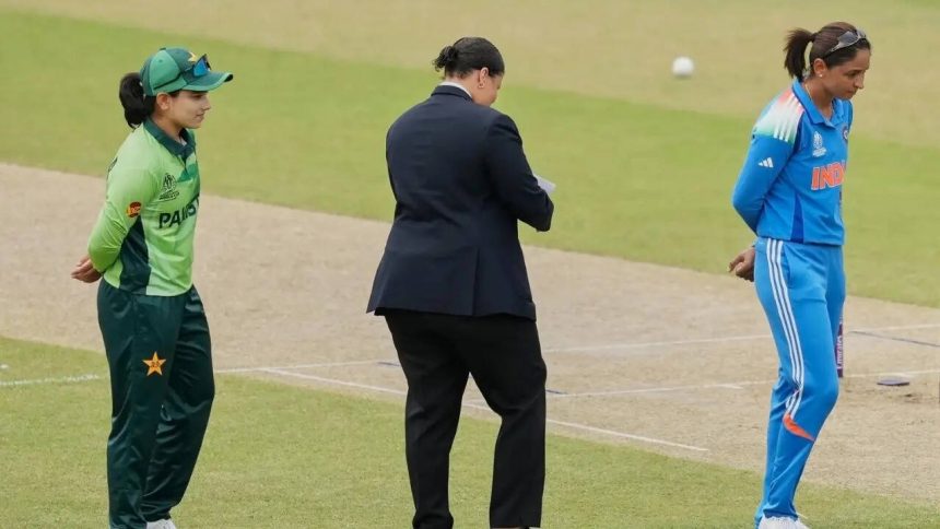 No handshake again! Harmanpreet, Fatima avoid customary greeting in T20 World Cup