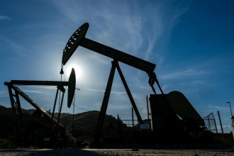 Oil prices today: Crude rises amid uncertainty over US-Iran negotiations and Hormuz reopening