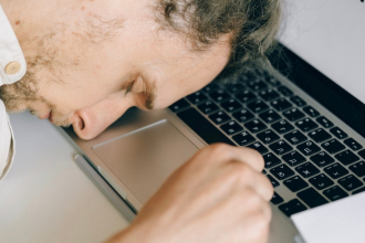 Psychology says modern exhaustion isn’t caused by work alone: Research suggests the mind also needs periods of genuine ment