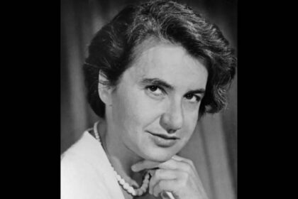 Quote of the day by Rosalind Franklin: "Science and everyday life cannot and should not..." - the words of the brilliant scie