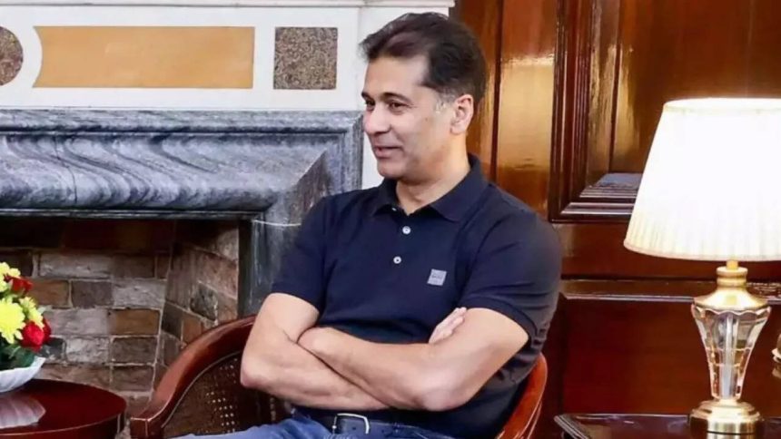 Rajiv Bajaj to exit Bajaj Finserv board