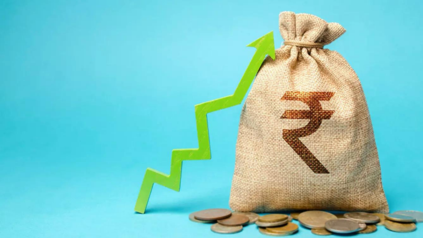 Rupee rebounds 67 paise to 95.18 against US dollar as oil prices tumble on Iran deal hopes