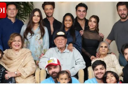 Salim Khan’s advice on raising kids that every parent should hear: ‘You can just guide them.. life planning se chalti nah