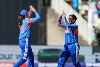 Smriti Mandhana, Deepti Sharma power India to dominant win over Pakistan in T20 World Cup opener