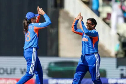 Smriti Mandhana, Deepti Sharma power India to dominant win over Pakistan in T20 World Cup opener