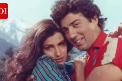 Sunny Deol and Dimple Kapadia's unspoken rule: 'We were told not to take their pictures together,' reveals paparazzo Ramakant