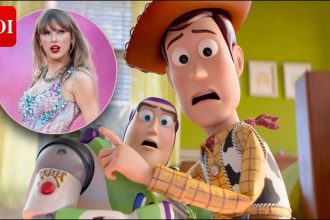 Taylor Swift gets ‘Toy Story’ VHS signed by Tom Hanks, Tim Allen
