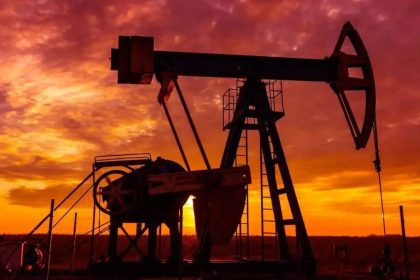 'US firms benefit from Hormuz closure': Russian oil company chief's big claim amid Iran war
