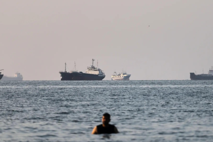 US used Iran-style covert transfers to move 90 million barrels of oil out of Gulf: Report