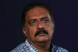 When Prakash Raj mocked ‘Dhurandhar 2’ and took swipe at Allu Arjun and more