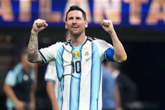 A 70 ton steel statue of Messi is drawing tourists to this tiny Patagonian village that was otherwise unknown