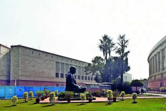 Another House panel defers edu reforms report adoption; move seen as part of govt's outreach to oppn for delimit bill support