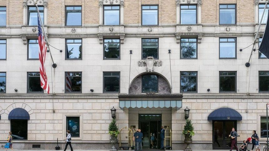 Billionaire casino mogul Steve Wynn is trying again to sell his Ritz-Carlton Central Park South penthouse for $70 million: In