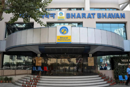 BPCL posts Rs 3,962 crore Q1 loss as high crude prices squeeze fuel margins