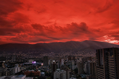 Caracas sky turns blood-red after Venezuela earthquakes: Scientists explain 'candilazo'