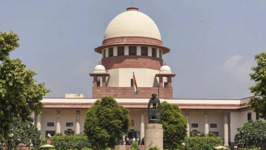 Disinheriting loving wife makes will suspicious: SC